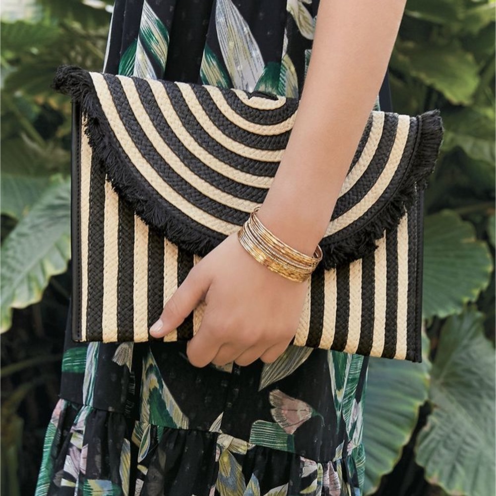New Stella & Dot Awning Clutch